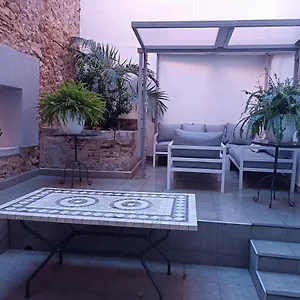 https://piso-encantador-en-el-centro-de-tarragona.top-hotels-tarragona.com